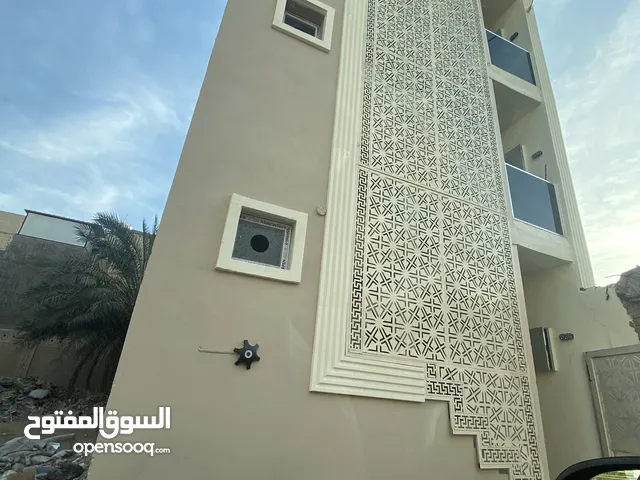 3 Floors Building for Sale in Baghdad Dora