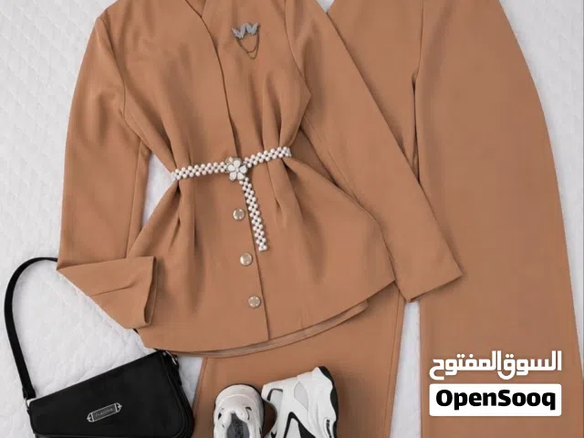 طقم نسائي ايطالي