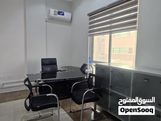 مكتب مع عنوان للايجار