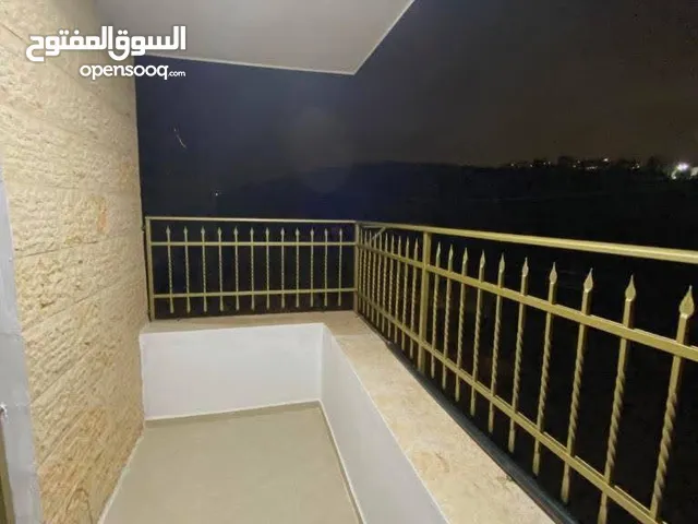 شقة للأيجار الطيرة قرب شرطة الحراسات