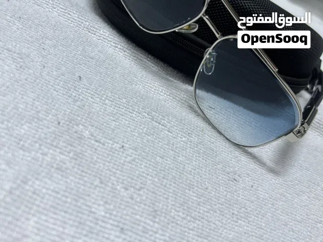 نظاره  PRADA للبيع اصليه