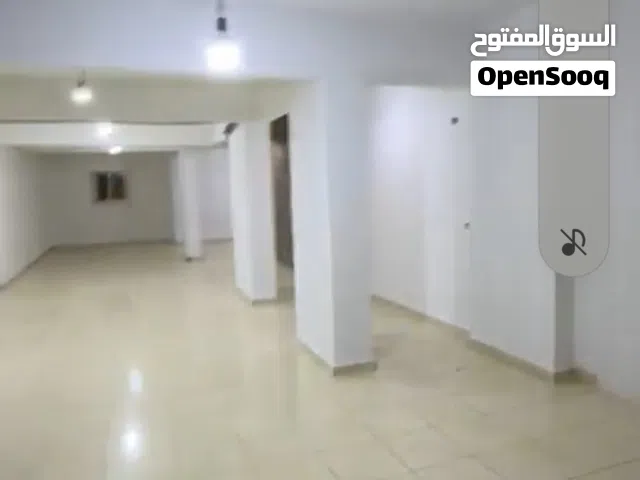 بدروم للايجار بالبنفسج فيلات يصلح لكافة الانشطة