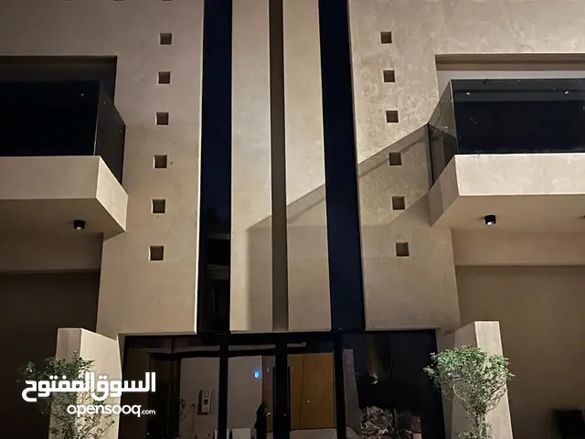 267m2 5 Bedrooms Apartments for Sale in Al Riyadh An Narjis