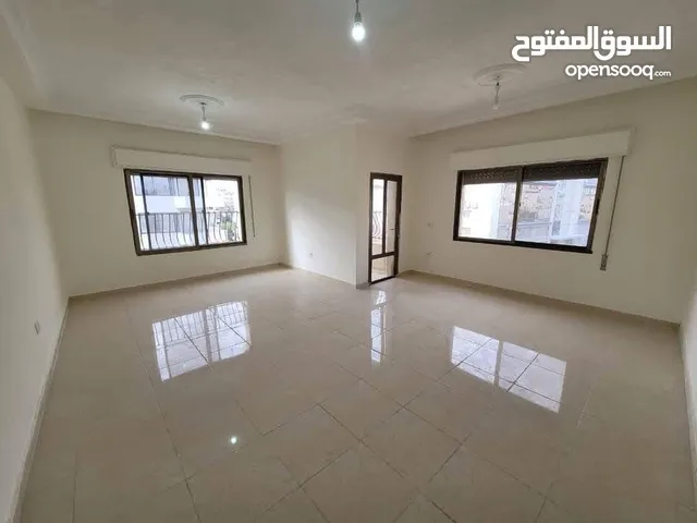 90 m2 3 Bedrooms Apartments for Sale in Zarqa Hay Al Jundi