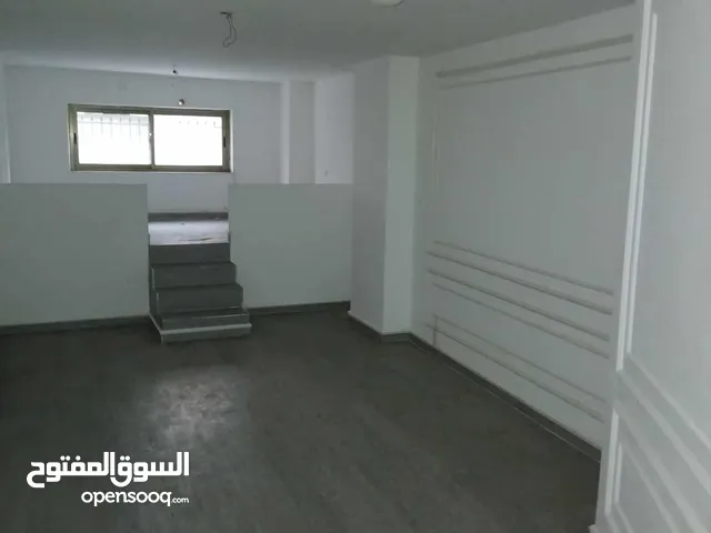 مكتب أو عيادة أو صالون للايجار