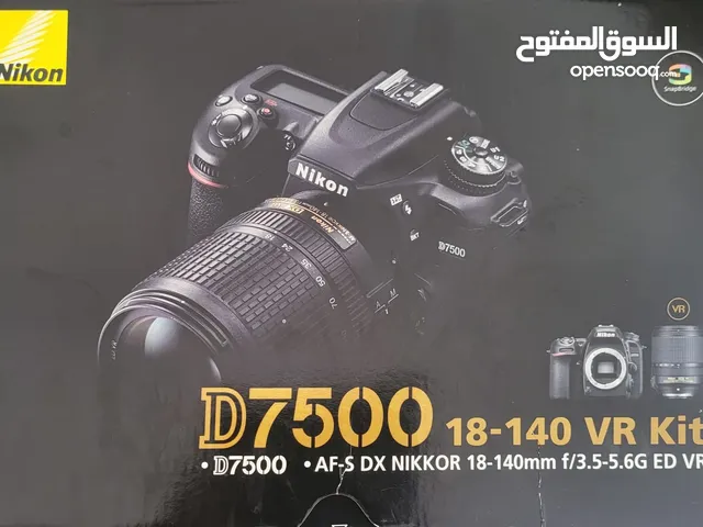 DSLR Camera with 18-140mm Lens