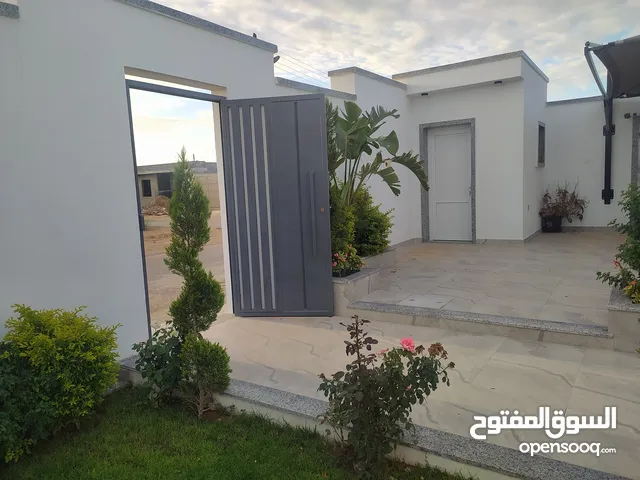 145 m2 3 Bedrooms Townhouse for Sale in Tripoli Al-Baesh