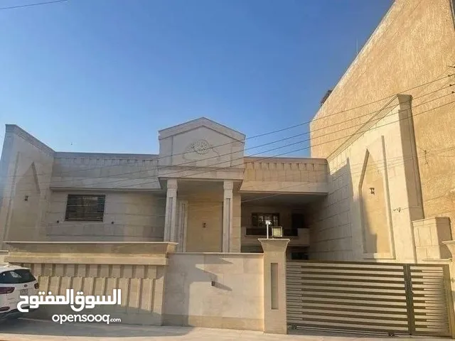 147 m2 More than 6 bedrooms Townhouse for Sale in Baghdad Saidiya