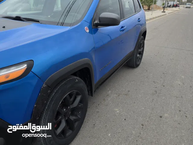 Used Jeep Cherokee in Maysan