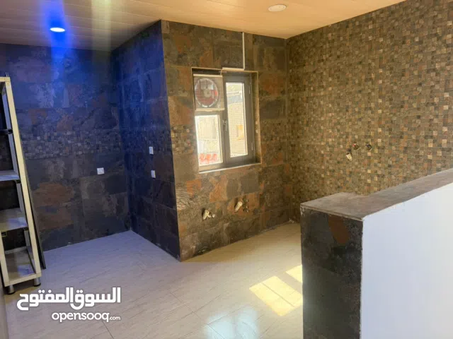 شقة سكنية حديثة للايجار. الحارثية