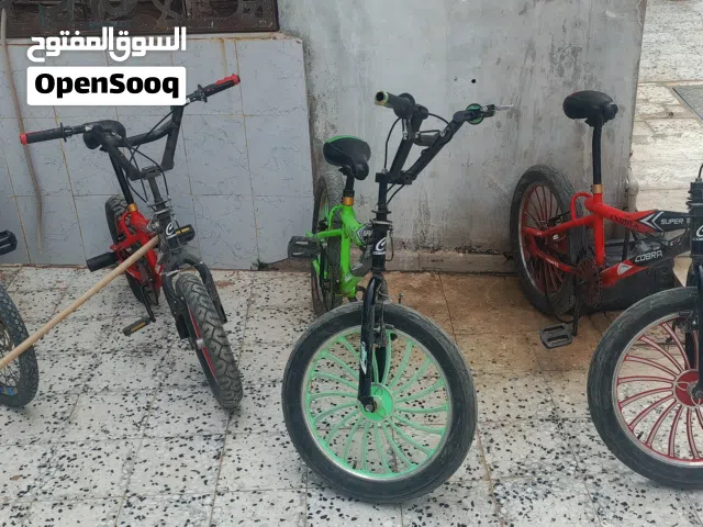 اربع دراجات