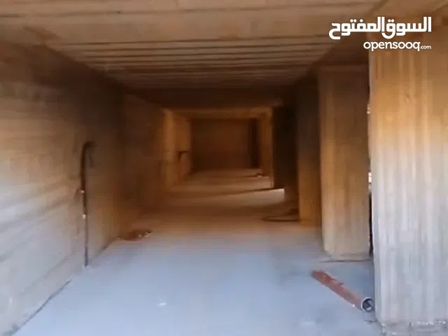 مستودعات ديرابزيع