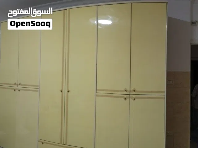 غرفة نوم ايطالي بحالة ممتازة جدا مع فرشة جديده