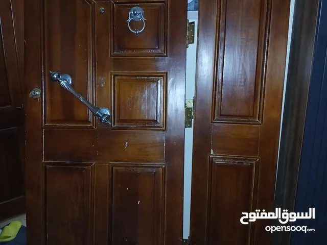 باب لوح بشباي رئيسي بدون قفص بقفله والمقبض كروم