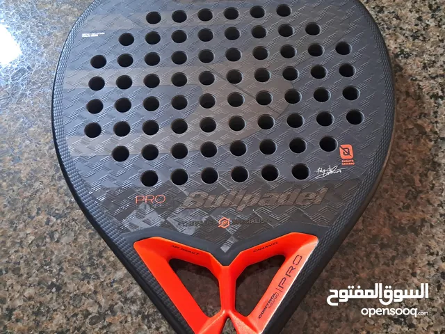 مضرب بادل Padel racket استعمال خفيف نوع Bullpadel 2024 بحالة ممتازة