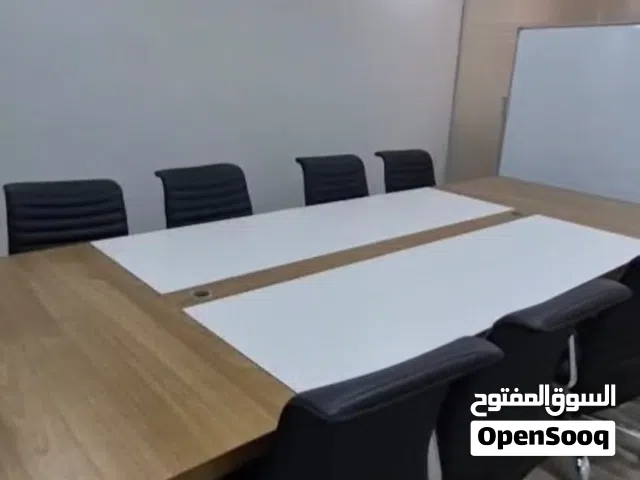 للبيع أثاث مكتبي متكامل من "إيكيا" بحالة ممتازة  - فرصة للمكاتب الناشئة