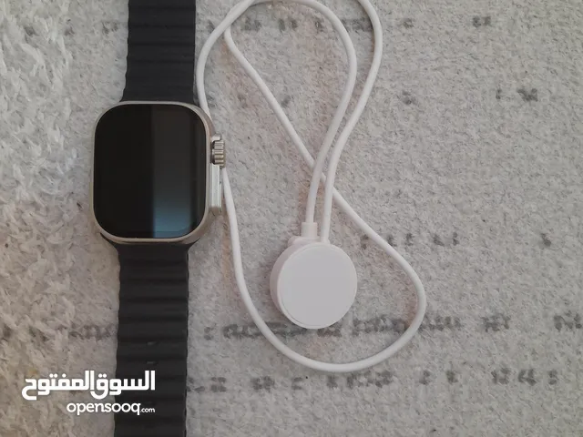 ساعة ذكية جديدة بتصميم أنيق – شاشة كاملة وسوار رياضي