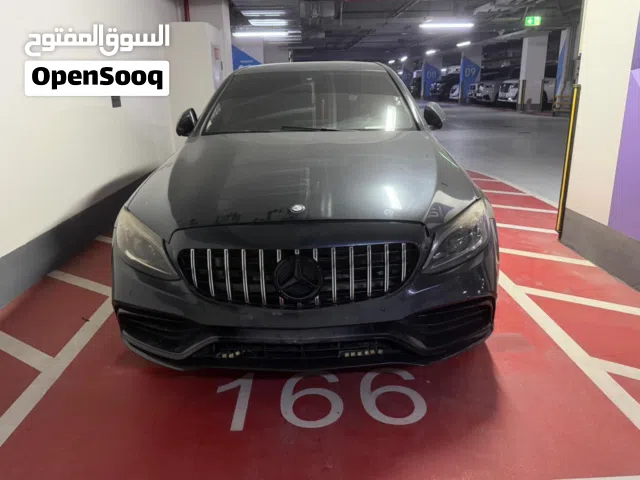 Mercedes-Benz C300 American specs