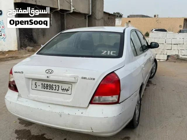 هونداي افانتي 2002