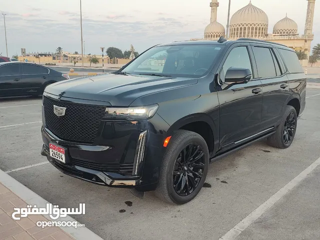 كاديلاك اسكاليد موديل 2023 لون اسود فل اوبشن بحالة ممتازة بدون حوادث