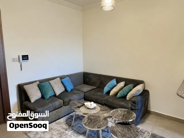 شقة استديو مفروشة للايجار الموقع صويفية fully furnished apartment studio