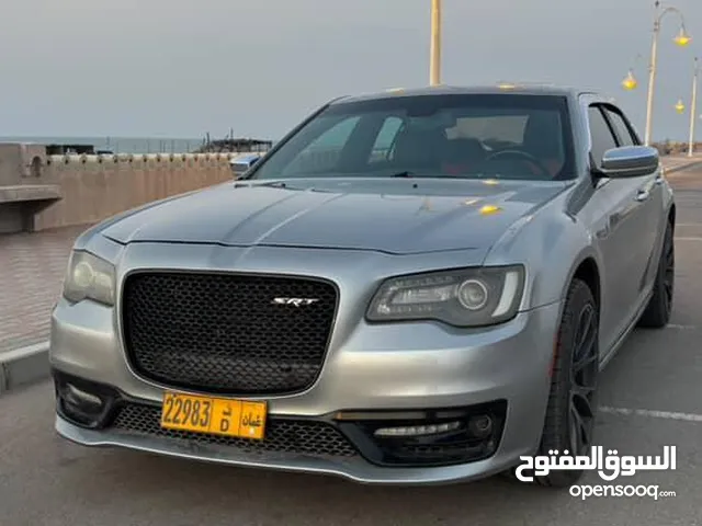 كرايسلر 300c للبيع