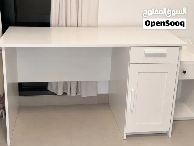 Bedroom set (bed, study desk, lamp, sidetable)