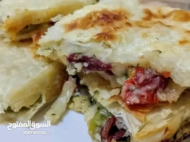 اكل بيتى مستوى وجاهز على التسوية ومتاح مخللات وعصاير اكل هيشرفك فى عزوماتك وقدام ضيوفك
