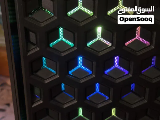 الوصف مهم و السعر قابل للتفاوض PC GAMING