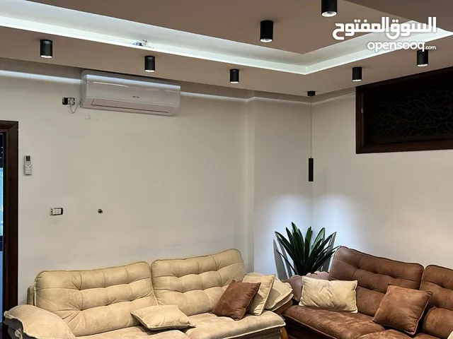 120 m2 3 Bedrooms Apartments for Sale in Ramallah and Al-Bireh Beitunia