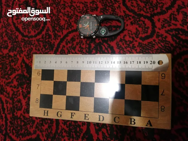شطرنج و ساعه كوارتز