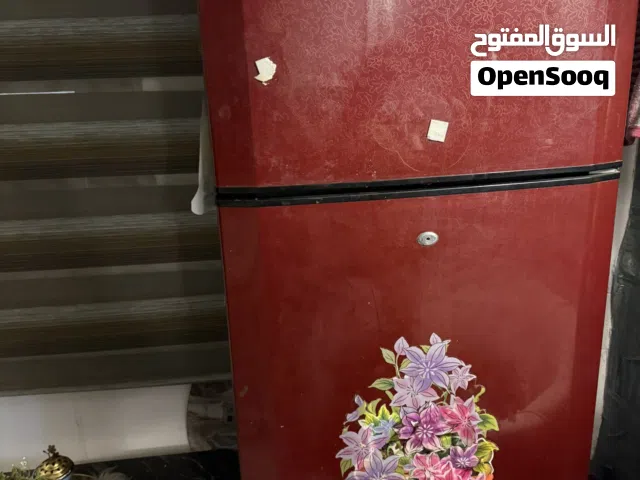 ثلاجه حجم كبير الطول 190 سانتيم