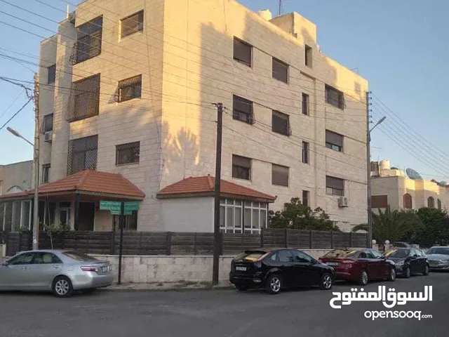 18 m2 4 Bedrooms Apartments for Sale in Amman Al Jandaweel