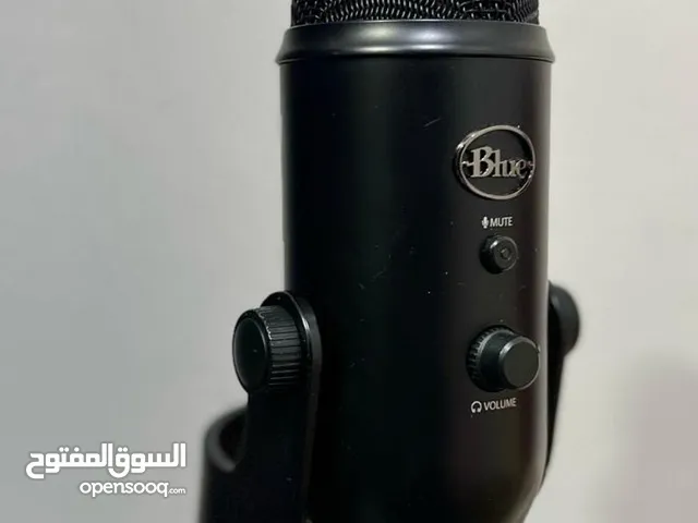 مايك بلو يتي اسود