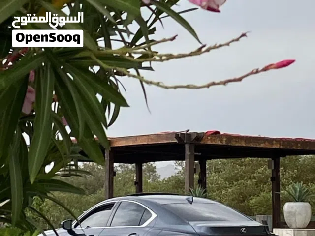 لكزس IS 300 -2023  4 سلندر توربو