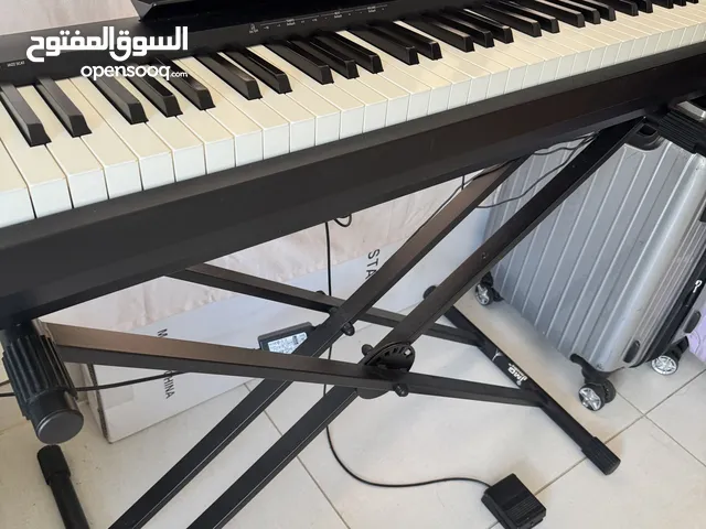 Roland Fp-10 electric piano!180Ro