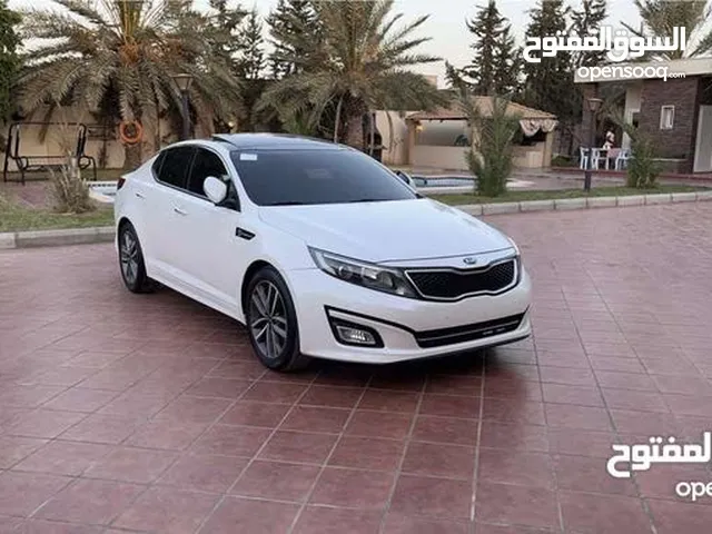 Apple CarPlay Used Kia in Tripoli