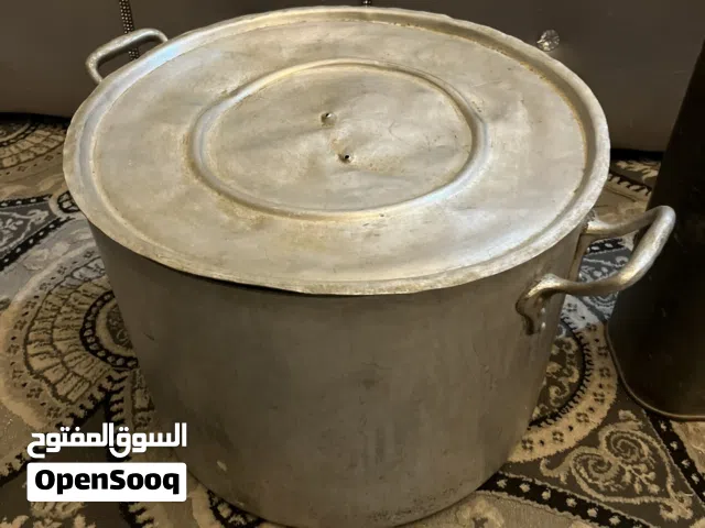 قدر كبير لطبخ كميات كبيره