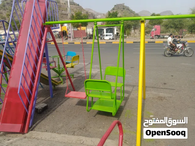 مراجيح وزحاليق اطفال