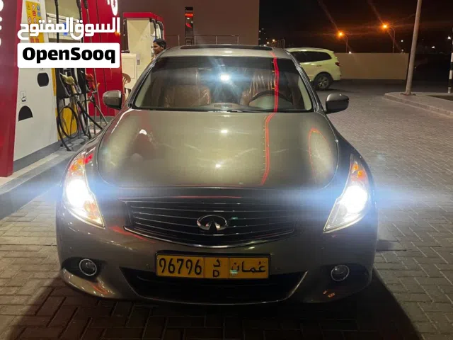 2010 إنفينيتي G37