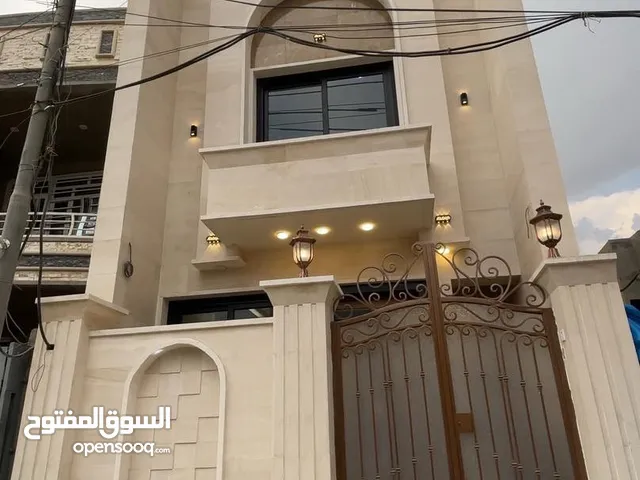 دار للبيع في السيدية 100م واجهه5م موقع مميز مربع جواد الرومي لدى الديار المتطورة للعقار