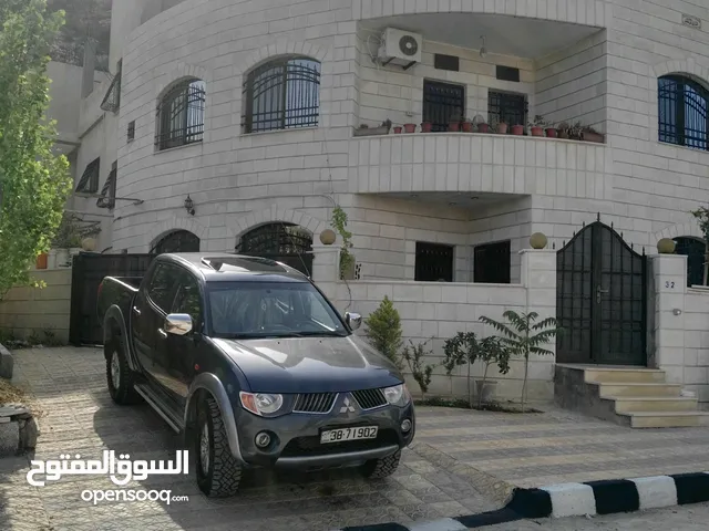 بيت طابق اول مع السطح للبيع من المالك مباشره ماركا الشماليه