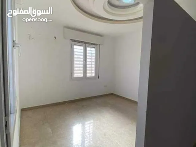 6m2 More than 6 bedrooms Villa for Rent in Benghazi Lebanon District