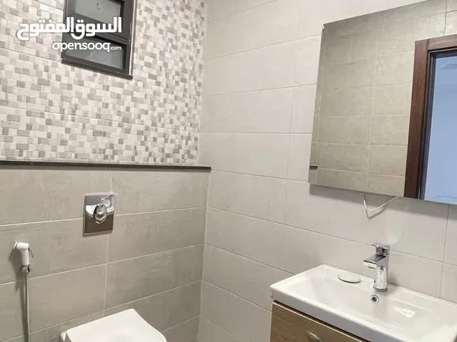 شقه فاخره للايجار الامير راشد