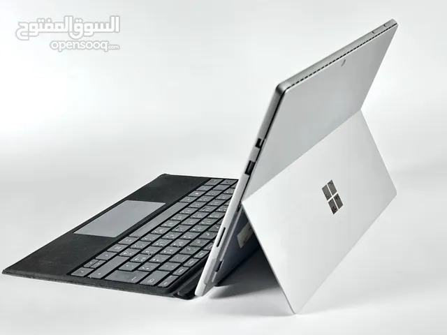 Microsoft Surface Pro 5 256 GB in Muscat
