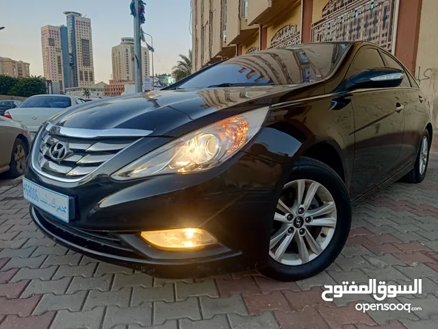 Used Hyundai Sonata in Tripoli