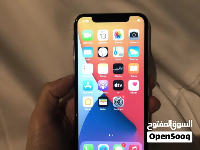 Apple iPhone X 64 GB in Central Governorate