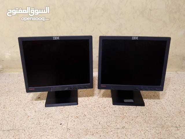 شاشتين كمبيوتر للبيع شغالات مية بالميه فحص 15 انش السعر 10 دنانير الثنتين الموقع عمان المناره