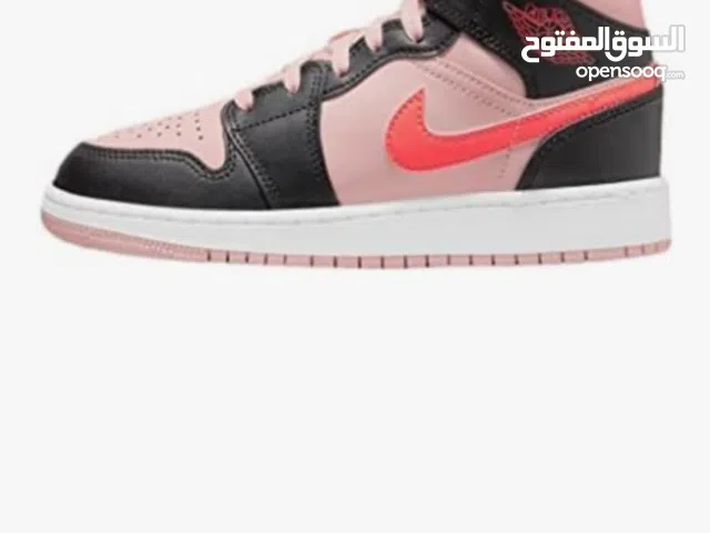 Nike shoes for women