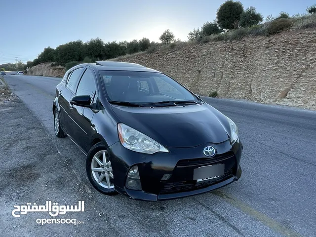تيوتا بريوس سي فل 2012 بحالة جيدة جد